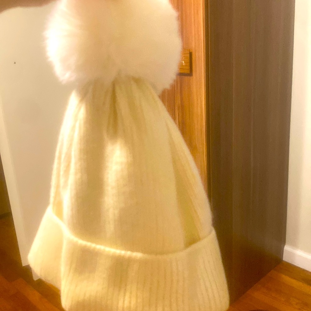 White beanie, brand new.